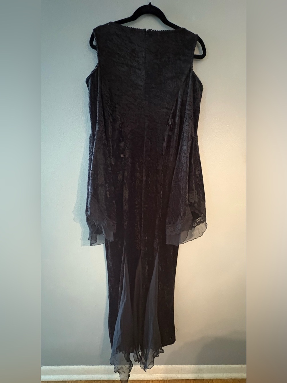 Vintage Y2K 90s Lip Service Black Velvet Lace and Sheer Bell Sleeve Maxi Dress - Picture 8 of 11
